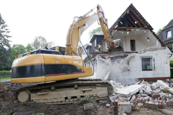Home Demolition Service in Valdosta