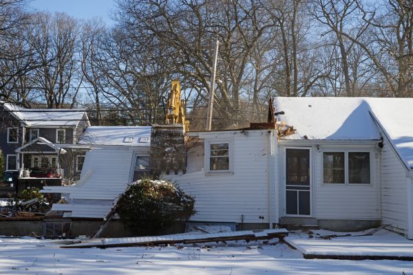 Residential Building Removal in Valdosta